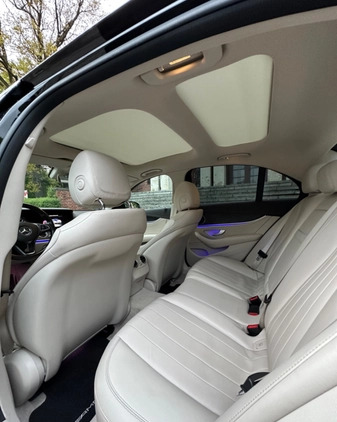 Mercedes-Benz Klasa E cena 120000 przebieg: 166000, rok produkcji 2016 z Wrocław małe 407
